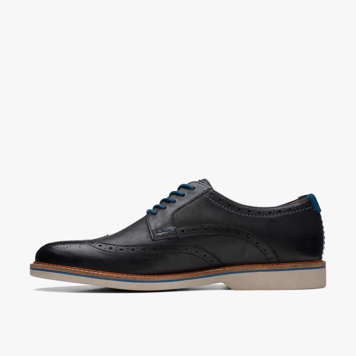 Clarks Atticus LT Limit Black Leather Black | 0274BPRDL