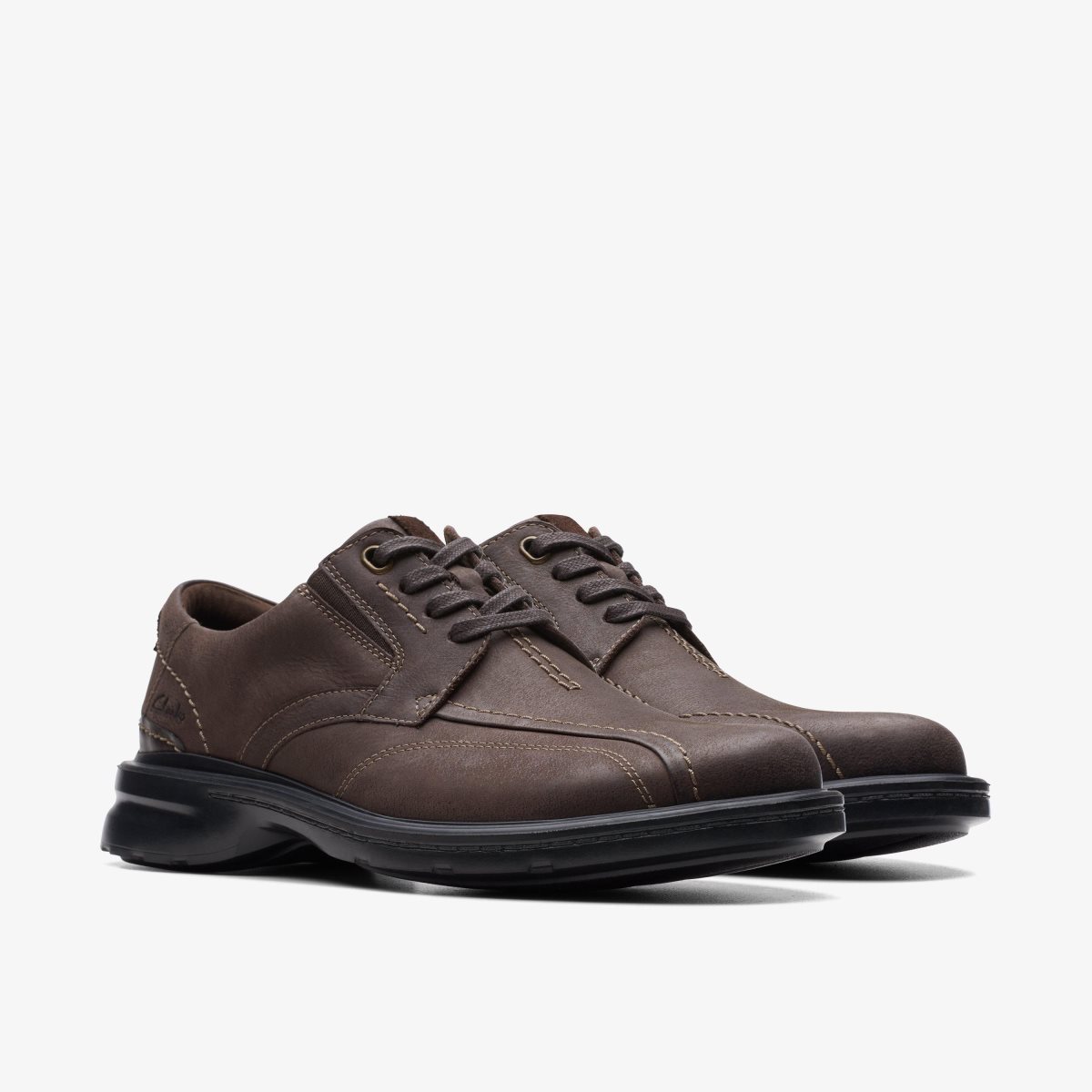 Clarks Gessler Lace Dark Brown Leather Dark Brown | 8941CZHAR