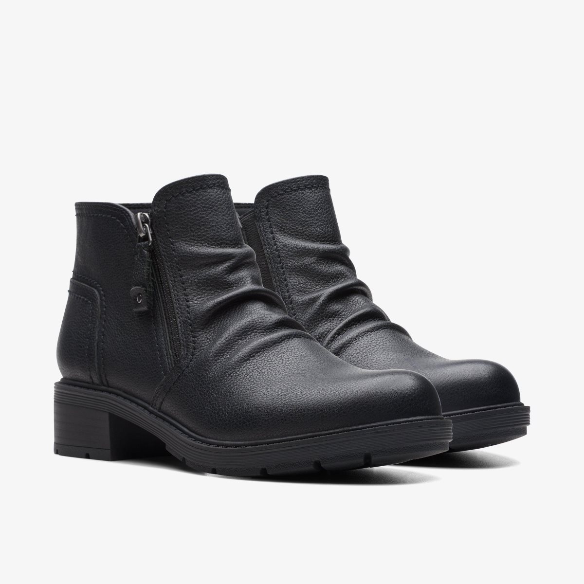 Clarks Hearth Dove Black Leather Black | 0476NEGFO