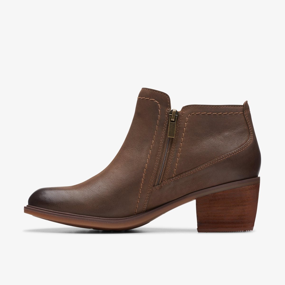 Clarks Neva Lo Dark Tan Leather Dark Brown | 8426LRWSQ