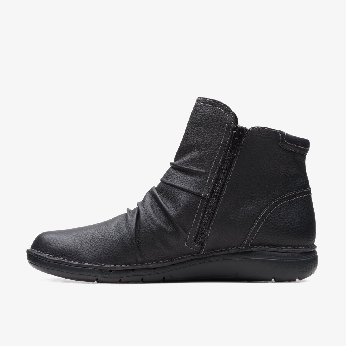 Clarks Un Loop Top Black Leather Black | 7214XGNEB