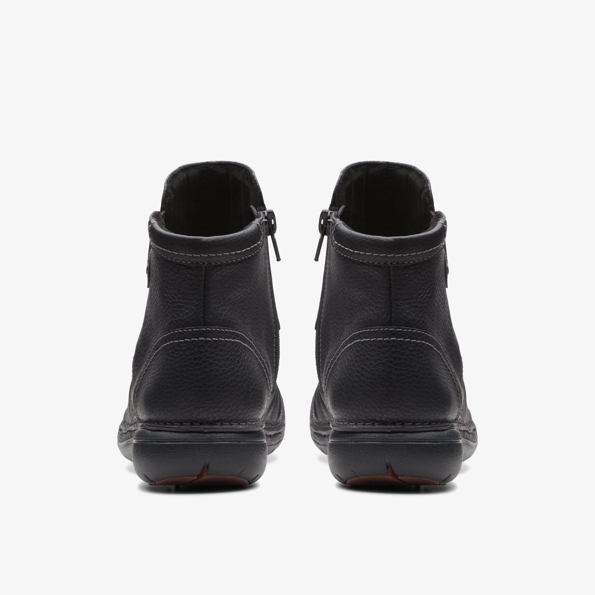 Clarks Un Loop Top Black Leather Black | 7214XGNEB