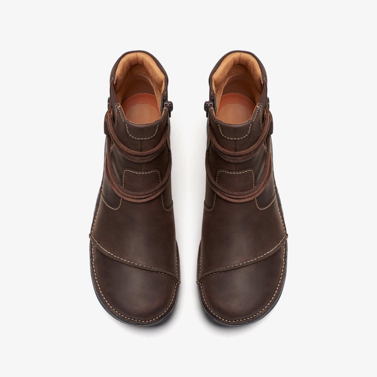 Clarks Un Loop Up Dark Brown Leather Dark Brown | 9480IHSRN