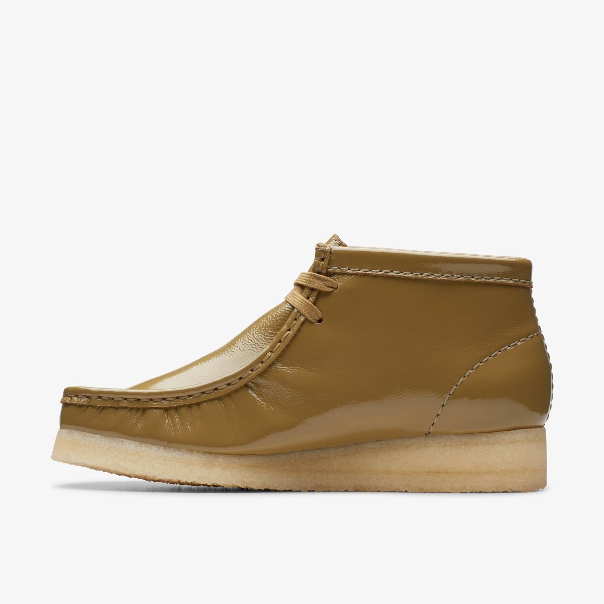 Clarks Wallabee Boot Dark Olive Patent Dark Olive | 3270JVBHG