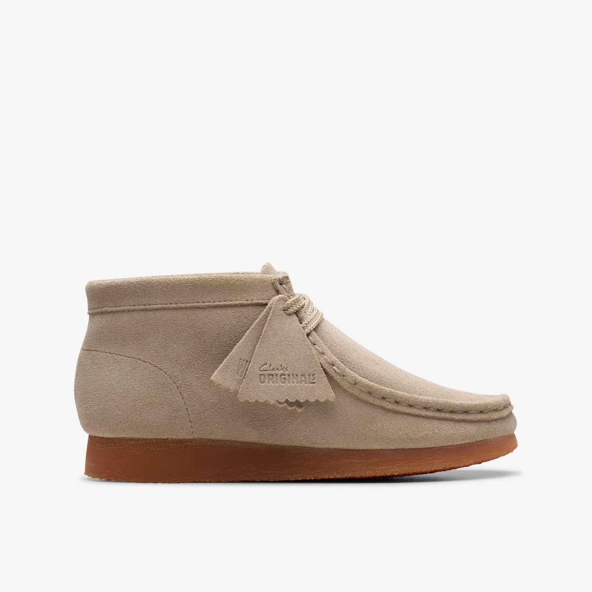 Clarks Wallabee Boot Older Sand Brown | 5306JOSID