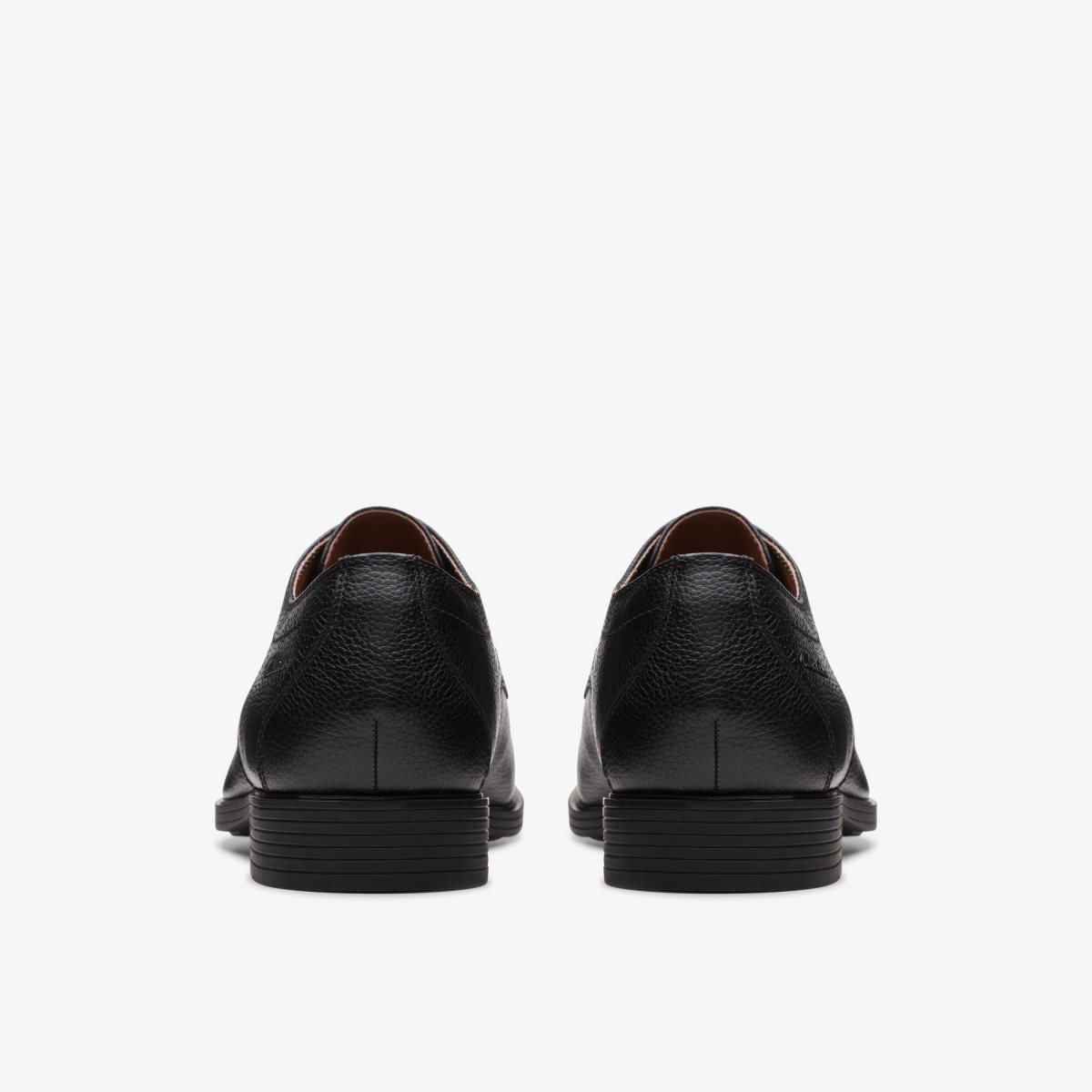 Clarks Whiddon Apron Black Tumbled Black | 0913NAOHL